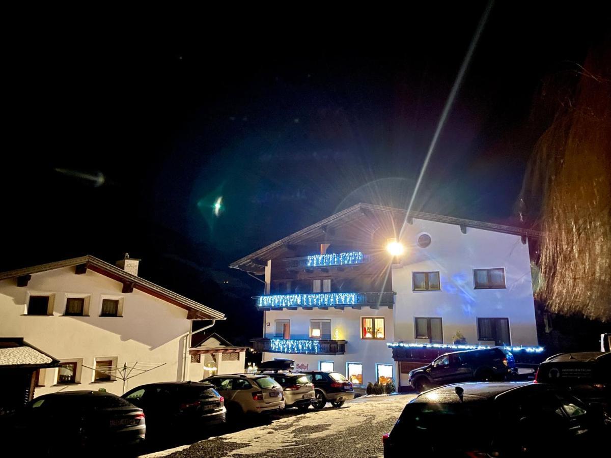 Hotel Marienhof- Erstes Motorradhotel In Fliess! Dış mekan fotoğraf